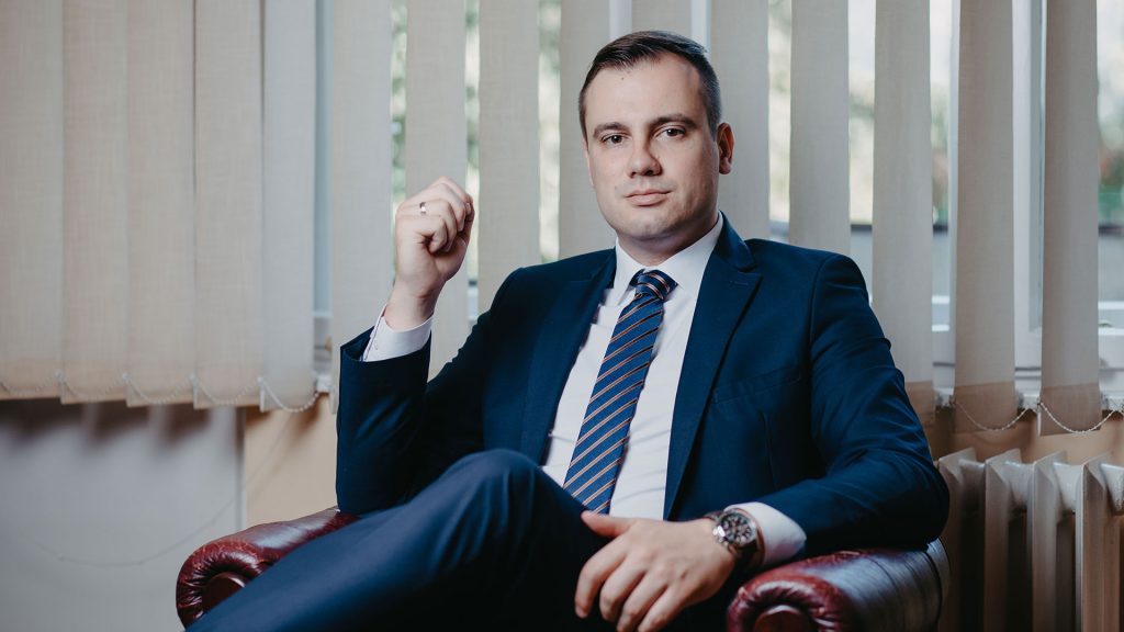 Advokat-Labus-Luka-Novi-Sad-besplatne-pravne-konsultacije-sa-advokatom